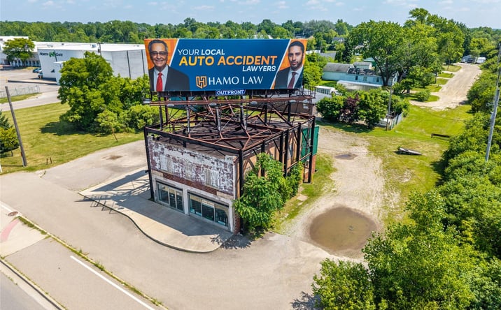 Pictures of Retail property located at 3413 Corunna Road, Flint, MI 48532 for sales - image #1