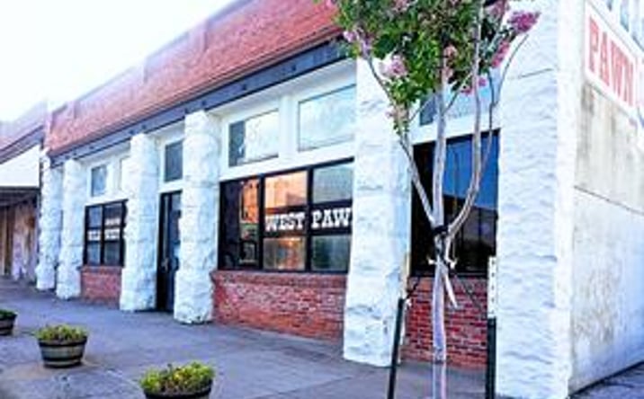 Pictures of Retail, Mixed Use, Note/Loan property located at 117 East Houston Street, Sherman, TX 75090 for sales - image #1