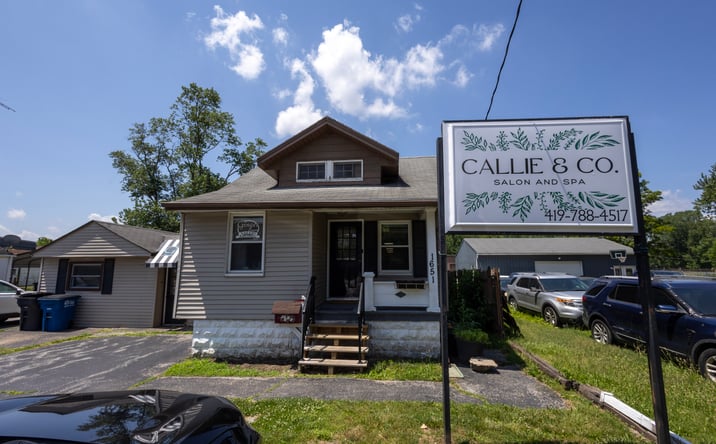 Pictures of Retail, Office, Business for Sale property located at 1651 HESS RD, TOLEDO, OH 43615-3623 for sales - image #1