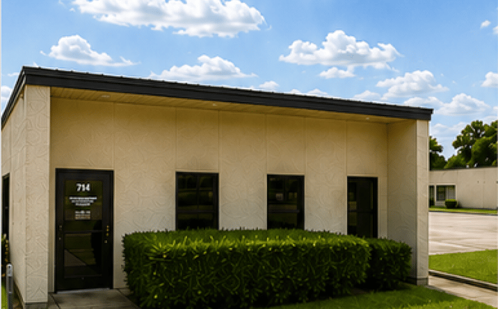 Pictures of Office property located at 714 MAIN ST, LIBERTY, TX 77575-4814 for sales - image #1