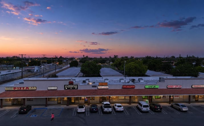 Pictures of Retail, Business for Sale property located at 1576 N First St, Fresno, CA 93703 for sales - image #1