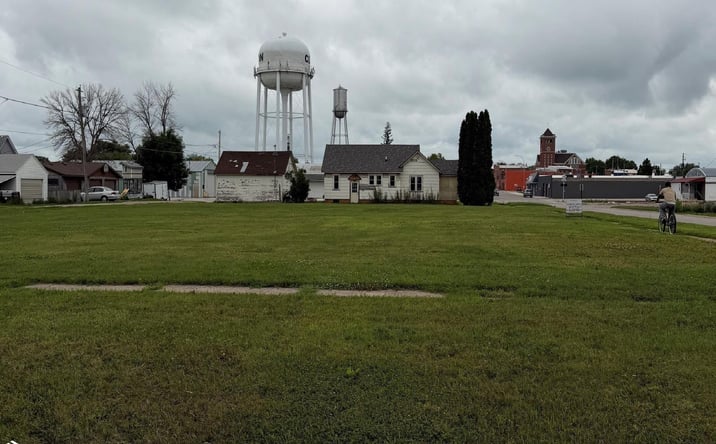 Pictures of Land, Special Purpose property located at 410 S Main Street, Clarion, IA 50525 for sales - image #1