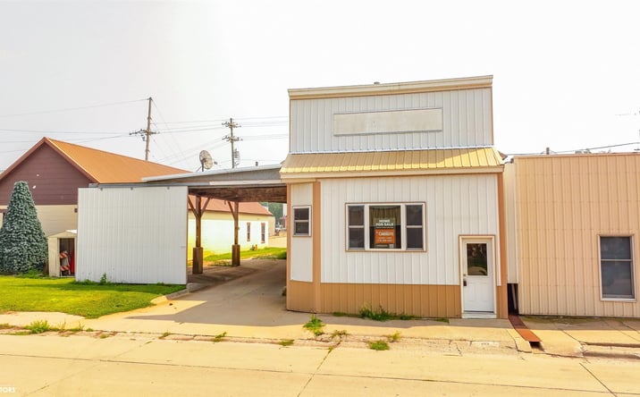 Pictures of Industrial, Office, Business for Sale property located at 603 2nd Street, Victor, IA 52347 for sales - image #1
