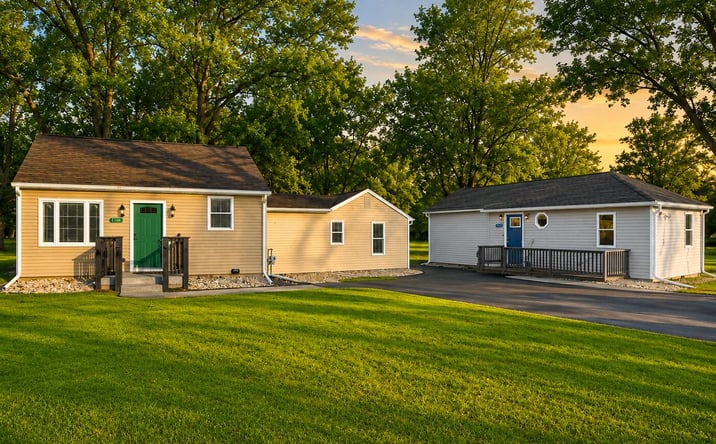 Pictures of Multifamily property located at 1735 S Fairbanks Street, Griffith, IN 46319 for sales - image #1
