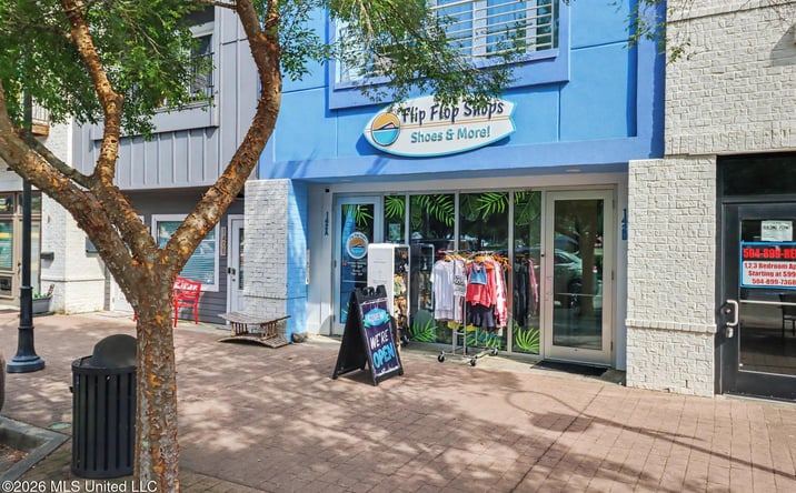 Pictures of Retail property located at 142 Blaize Avenue, Bay Saint Louis, MS 39520 for sales - image #1