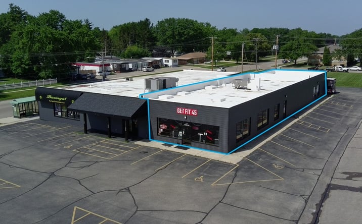 Pictures of Retail property located at 1944 Center Ave, Janesville, WI 53546 for sales - image #1