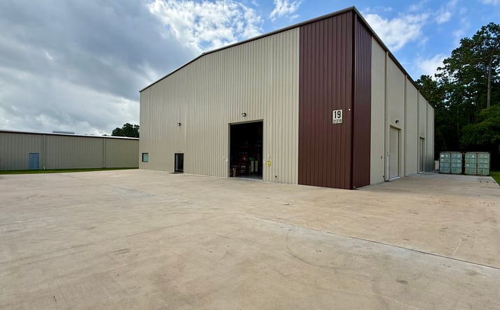 Pictures of Industrial property located at 21219 Blair RD. Bldg. 19, Oak Ridge North, TX 77385 for sales - image #1
