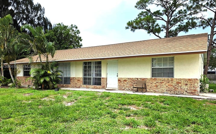 Pictures of Multifamily property located at 4503 SE Ontario Dr, Stuart, FL 34997 for sales - image #1