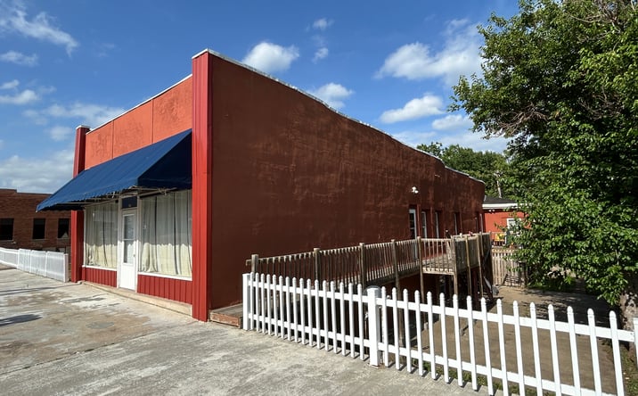 Pictures of Multifamily property located at 238 Maple Street, Friend, NE 68359 for sales - image #1