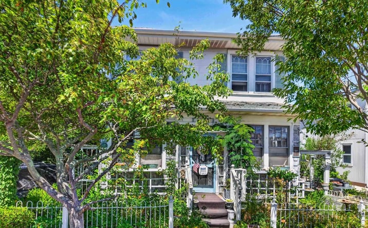 Pictures of Multifamily property located at 244 99th Street, Stone Harbor, NJ 08247 for sales - image #1