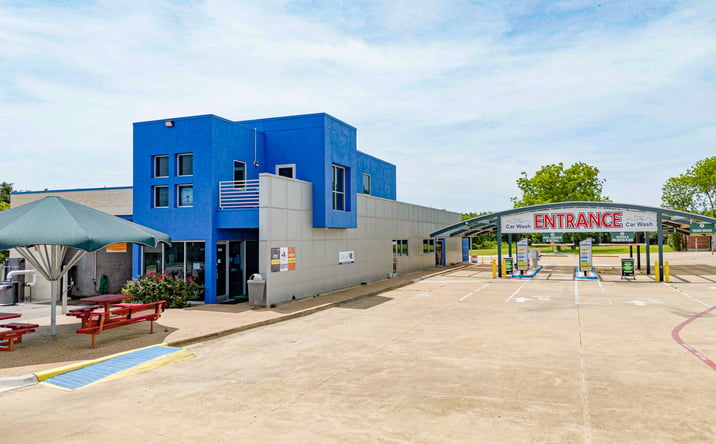 Pictures of Special Purpose property located at 4530 Western Center Blvd, Haltom City, TX 76137 for sales - image #1