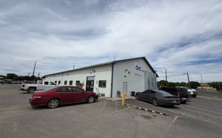 Pictures of Retail, Industrial property located at 1130 Buena Rd, Zillah, WA 98953 for sales - image #1