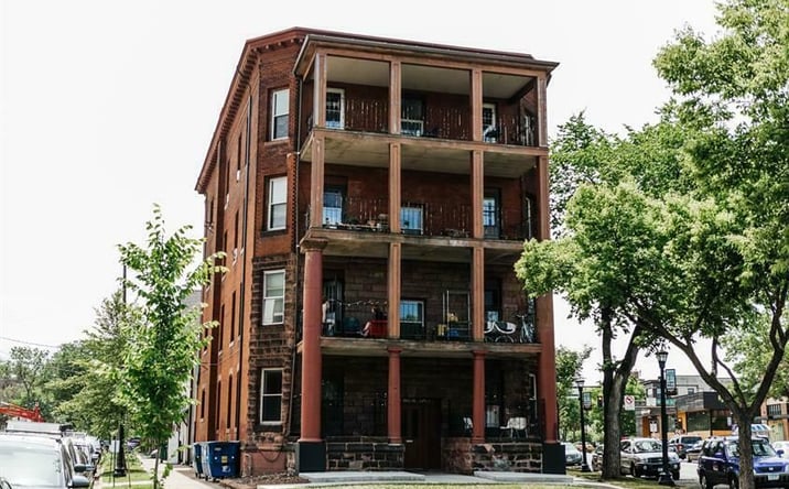 Pictures of Multifamily property located at 2641 Hennepin Ave, Minneapolis, MN 55408 for sales - image #1