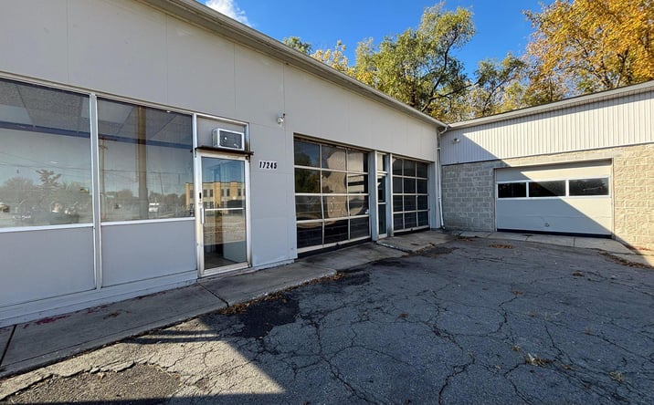 Pictures of Retail property located at 17245 TELEGRAPH Road, Detroit, MI 48219 for sales - image #1