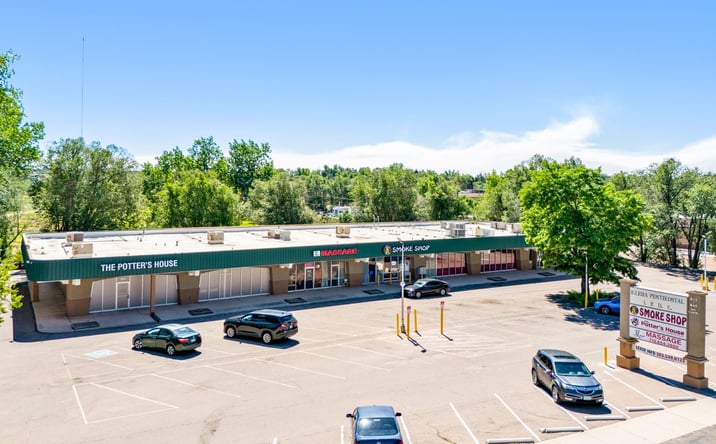 Pictures of Retail property located at 831 S CIR DR, COLORADO SPRINGS, CO 80910 for sales - image #1