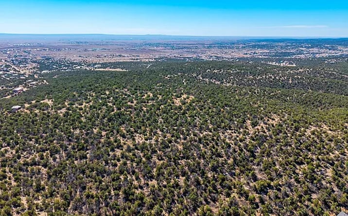 Pictures of Land property located at 40 Beautiul Acres, Edgewood, NM 87015 for sales - image #1