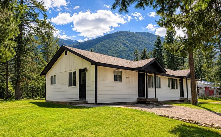 Pictures of Multifamily property located at 243-245 1st Avenue S, HUNGRY HORSE, MT 59919 for sales - image #1