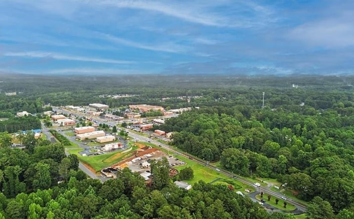 Pictures of Land property located at 8515 Dallas Acworth Highway, Dallas, GA 30132 for sales - image #1