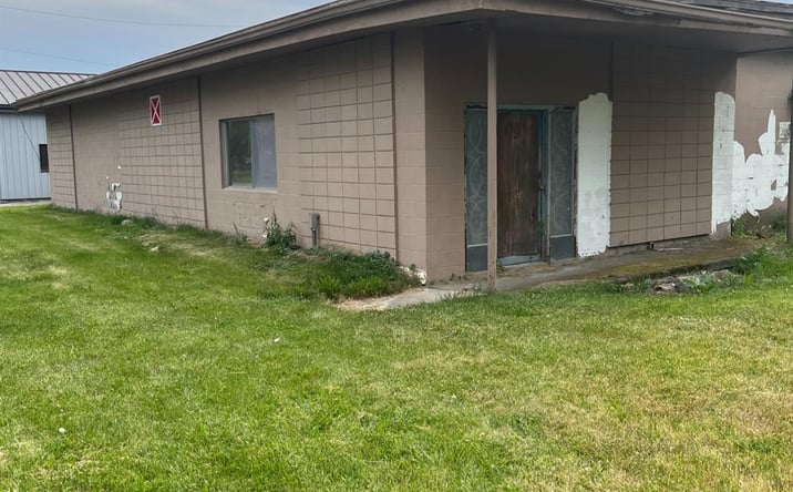Pictures of Retail, Office, Industrial property located at 1020 North 5th Street, Fremont, OH 43420 for sales - image #1