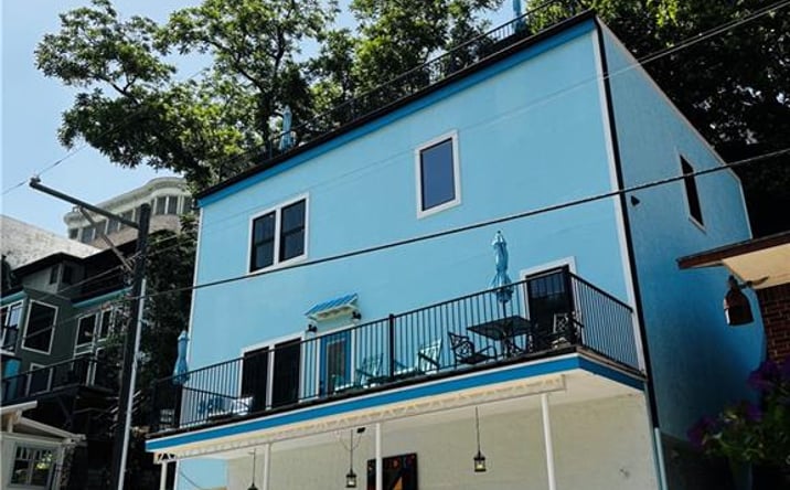 Pictures of Special Purpose property located at 34 N. Main, Eureka Springs, AR 72632 for sales - image #1