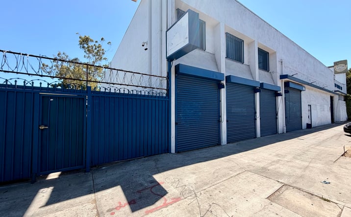 Pictures of Industrial, Mixed Use, Self Storage property located at 2368 W Washington Blvd, Los Angeles, CA 90018, 2374 W Washington Blvd, Los Angeles, CA 90018, 2378 W Washington Blvd, Los Angeles, CA 90018 for sales - image #1