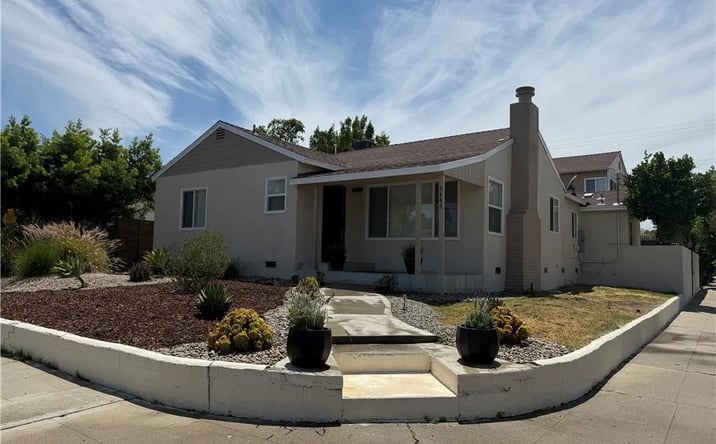 Pictures of Multifamily property located at 5445 Cartwright, Los Angeles, CA 91601 for sales - image #1