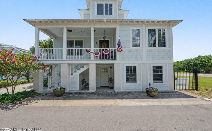 Pictures of Special Purpose property located at 110 State Street, Bay Saint Louis, MS 39520 for sales - image #1