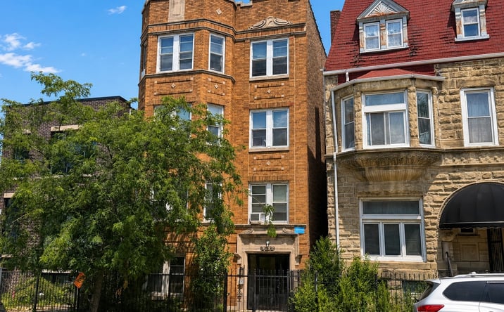 Pictures of Multifamily property located at 3012 W Warren Boulevard, Chicago, IL 60612 for sales - image #1