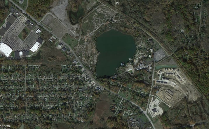 Pictures of Retail, Land property located at 1060 N Aurora Rd, Aurora, OH 44202 for sales - image #1
