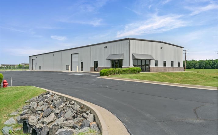 Pictures of Industrial, Mixed Use property located at 3592 HWY 367 S, SEARCY, AR 72143-8888 for sales - image #1