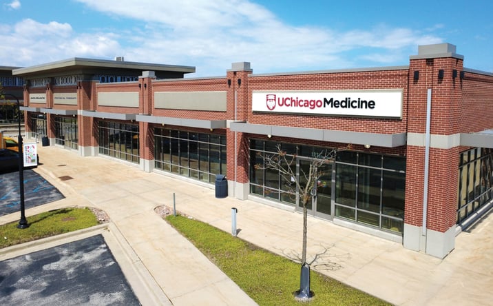 Pictures of Retail property located at 1231 Cumberland Crossing Drive, Valparaiso, IN 46383 for sales - image #1