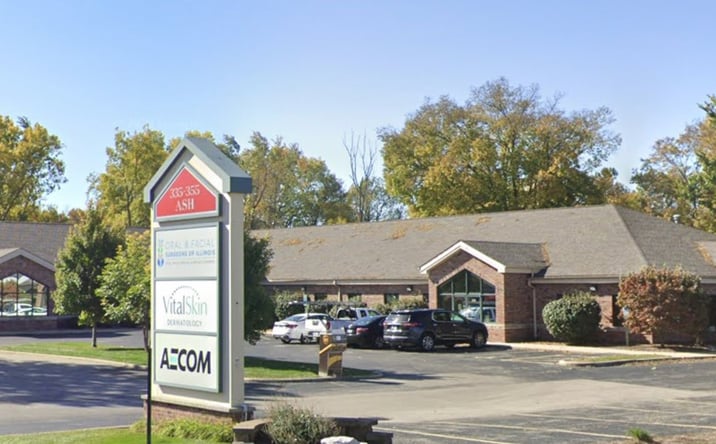 Pictures of Office property located at 335-355 E Ash Avenue, Decatur, IL 62526-6136 for sales - image #1