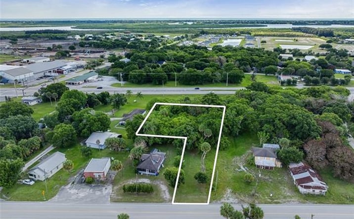 Pictures of Land property located at 3520 68th Street, Vero Beach, FL 32967 for sales - image #1