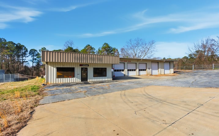 Pictures of Retail, Mixed Use property located at 36 MIZE RD, TOCCOA, GA 30577-5857 for sales - image #1