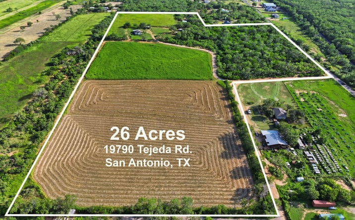 Pictures of Land property located at 19790 Tejeda Rd, San Antonio, TX 78221 for sales - image #1