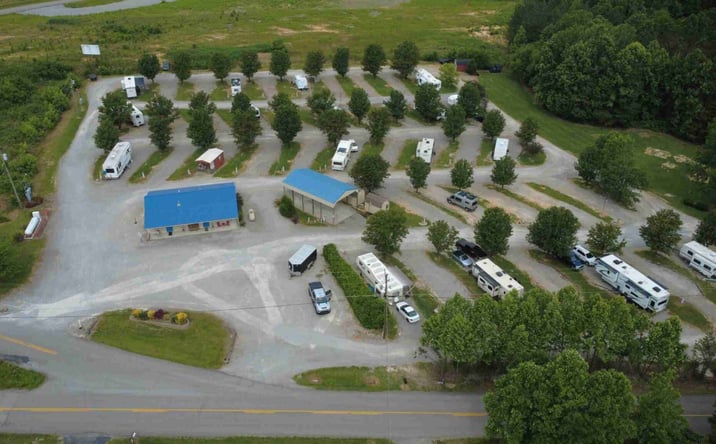 Pictures of Hospitality property located at 700 YOUNGSTOWN RD, CENTRAL CITY, KY 42330 for sales - image #1