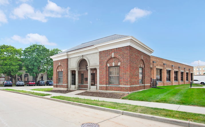 Pictures of Office property located at 115 Washington Avenue, Oshkosh, WI 54901 for sales - image #1