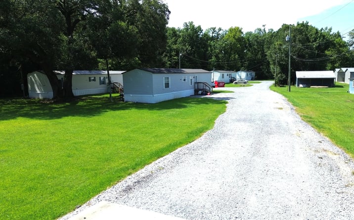 Pictures of Multifamily, Mobile Home Park property located at Sunrise St, Gonzales, LA 70737 for sales - image #1