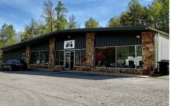 Pictures of Retail, Mixed Use property located at 6928 Clinton Highway, Knoxville, TN 37921 for sales - image #1