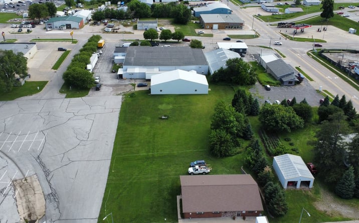 Pictures of Industrial property located at 1112 CHATBURN AVE HARLAN IA 51537-2007, HARLAN, IA 51537-2007 for sales - image #1