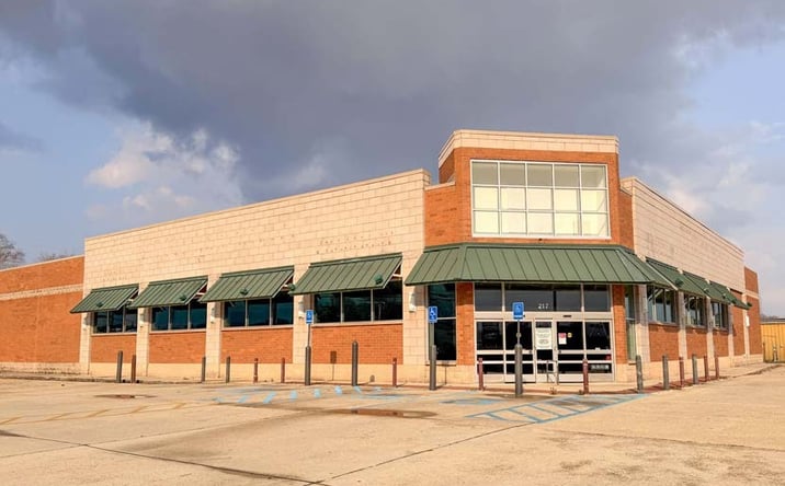 Pictures of Retail property located at 217 Superior Avenue, Bogalusa, LA 70427 for sales - image #1