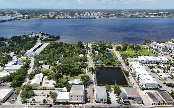 Pictures of Multifamily, Land property located at 108 EIGHTH ST E, BRADENTON, FL 34208-1210 for sales - image #1