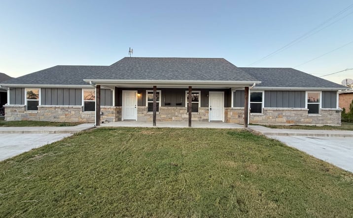 Pictures of Mixed Use property located at 108 W Adams, Itasca, TX 76055 for sales - image #1