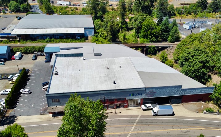 Pictures of Retail, Industrial, Mixed Use property located at 1625 Washington St, Oregon City, OR 97045 for sales - image #1