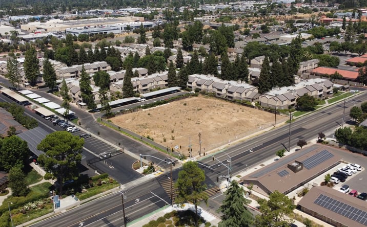 Pictures of Multifamily, Land property located at 5631 North Fresno Street, Fresno, CA 93710 for sales - image #1