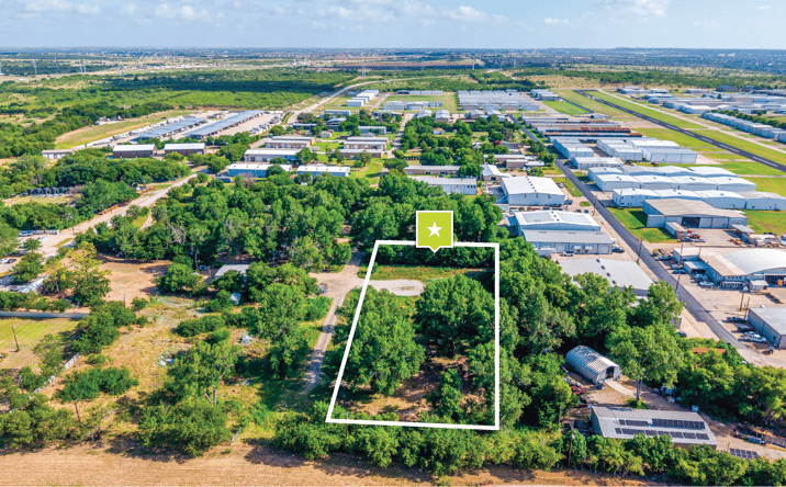 Pictures of Land property located at 11703 Cockleburr Road, Roanoke, TX 76262 for sales - image #1