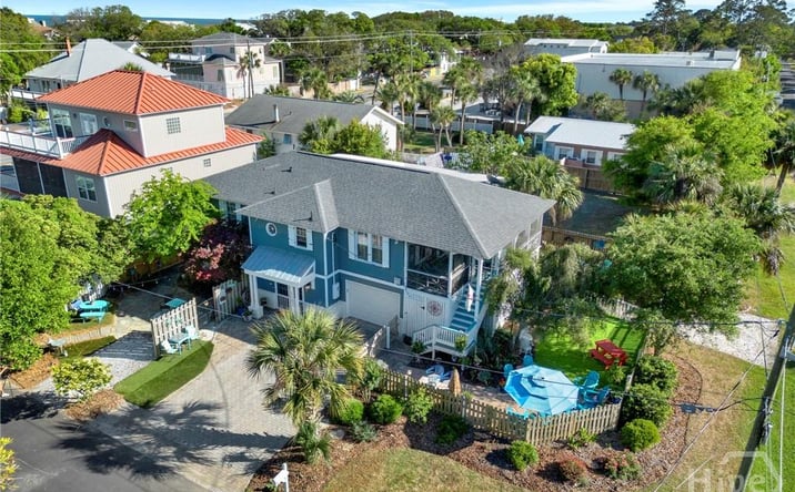 Pictures of Multifamily property located at 1102 Lovell Avenue, Tybee Island, GA 31328 for sales - image #1