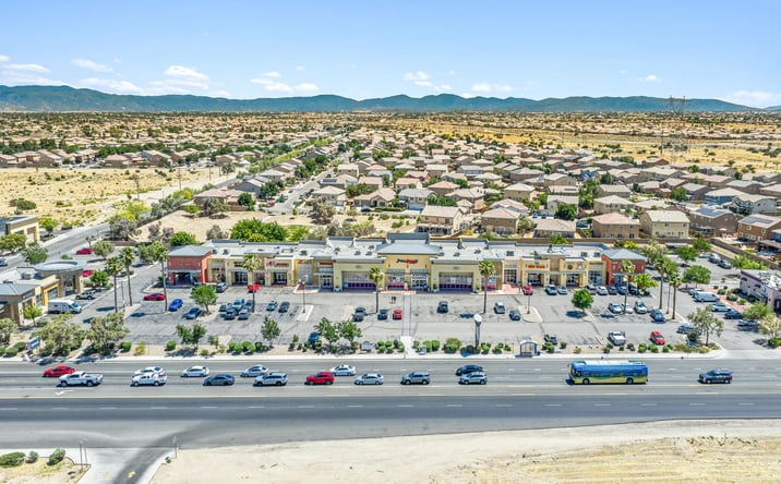 Pictures of Retail property located at 14073 Main Street, Hesperia, CA 92345 for sales - image #1