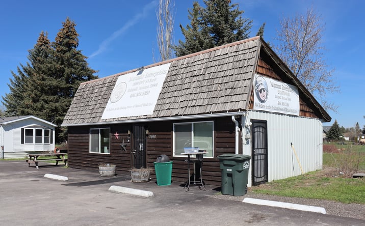 Pictures of Mixed Use property located at 2690 Us Highway 93 N, KALISPELL, MT 59901 for sales - image #1