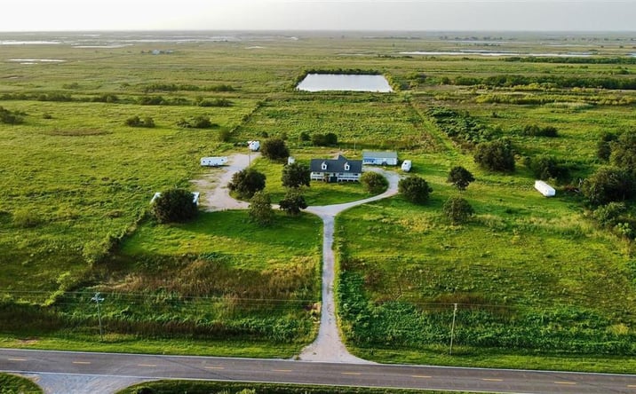 Pictures of Mixed Use property located at 7116 Gulf Beach Hwy Highway, Cameron, LA 70631 for sales - image #1